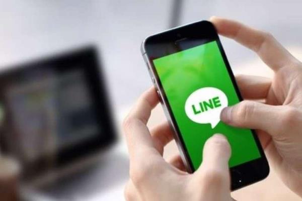 上班族最怕休假被LINE不停。