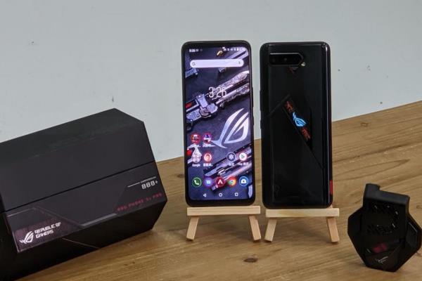 值得升級嗎？華碩電競機皇ROG Phone 5s Pro 開箱 3大重點實測