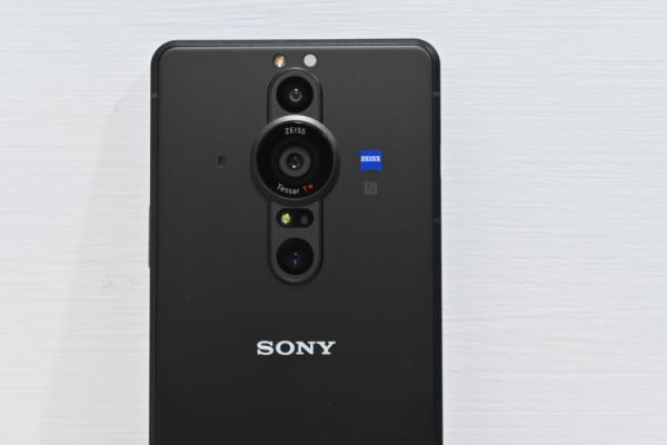 搭上 1 吋感光元件強多少？Sony“真相機”手機 Xperia PRO-I 開箱實測