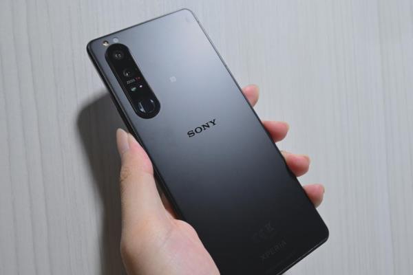 日系設(shè)計(jì)＋霧面背蓋超吸睛！Sony Xperia 1 III 實(shí)機(jī)開箱搶先看