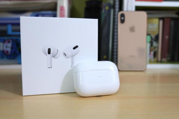 蘋果專利文件披露最新黑科技！AirPods 變身專屬健身教練